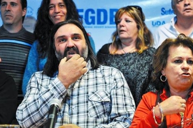 Agúda crítica del Frente Gremial Docente: “Este fin de año, la fiesta es sólo para el Gobierno”