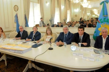 Pese a las impugnaciones y con los votos asegurados, Conte Grand a un paso de ser el Procurador bonaerense