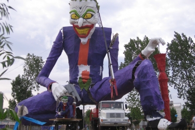 Proponen declarar de interés Legislativo Provincial la quema de muñecos en La Plata