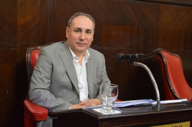 Ante la acefalía, Senador pidió por la “urgente” designación de un ministro para Producción