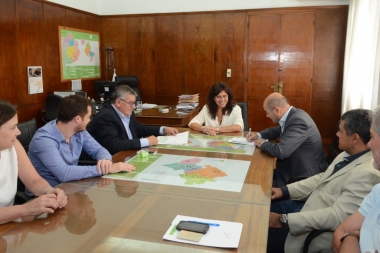 Salud entregó más de un millón de pesos a los hospitales de Dorrego y Bragado