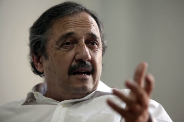 Alfonsín cuestionó la “falta de firmeza” de los referentes del radicalismo y los instó a “hacer oír su voz”