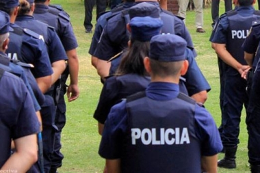 Pasaron a “retiro activo obligatorio” a 142 efectivos de la Policía Bonaerense