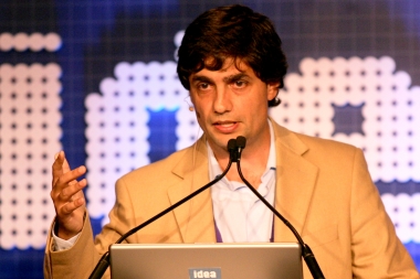 Lacunza salió en defensa de la oferta del 18%,  a pesar que a los gremios les pareció "insuficiente"