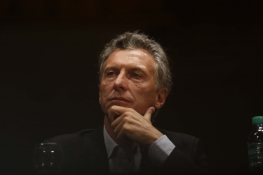 Imputan a Macri y a funcionarios por el polémico acuerdo del Correo Argentino