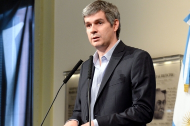 En medio de la polémica, Macri "se comprometió a revisar" el ajuste a los jubilados