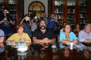 Más tensión, docentes rechazan la oferta y el Gobierno pone la conciliación obligatoria sobre la mesa