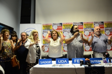 Gremios docentes afirman que la adhesión al paro fue de más del 90 por ciento