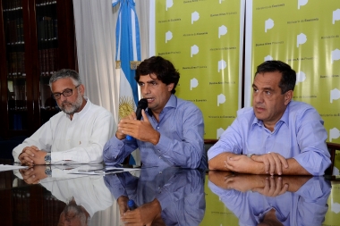 Provincia dictó la conciliación obligatoria, pero los gremios docentes anunciaron que no asistirán