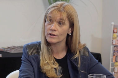 Una encuesta ubica a Magario arriba de Stolbizer, Carrió y Randazzo en la candidatura a senador