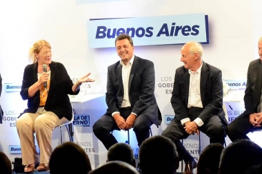 Massa, Stolbizer y Lavagna estuvieron en el lanzamiento de la Escuela de Gobierno del Frente Renovador