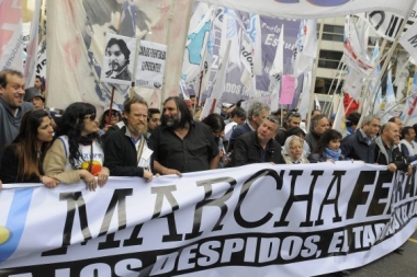 Docentes del país iniciarán hoy y mañana una marcha federal en reclamo de una paritaria nacional