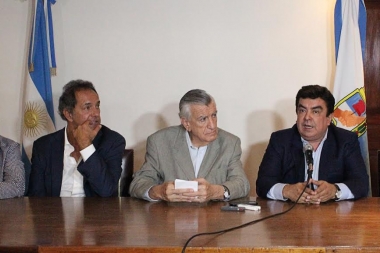 Espinoza remarcó que en el PJ "la unidad esta garantizada" y brindó su apoyo al paro de la CGT