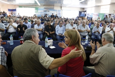 Magario recibió al triunvirato de la CGT y apoyó el paro general del 6 de abril