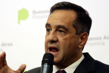 Finocchiaro adelantó que la nueva oferta a docentes será “superadora desde la óptica económica”