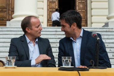 Diputados e intendentes presentaron un programa para trabajar la prevención de la violencia de género