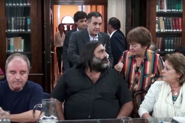 Paritaria sin fin: docentes rechazaron la nueva oferta de Vidal y se abrió un cuarto intermedio