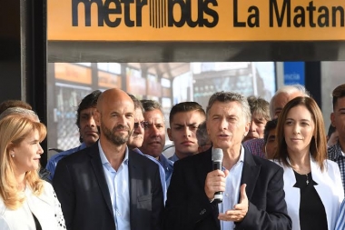 Con algunos chispazos, Macri y Vidal inauguraron el Metrobus en La Matanza junto a Magario