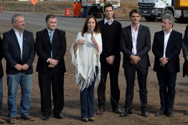 Vidal anunció un Plan de Vialidad 2017 que vislumbra 80 obras para toda la Provincia