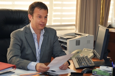 Cascallares otorgó aumento de siete por ciento a municipales de Almirante Brown