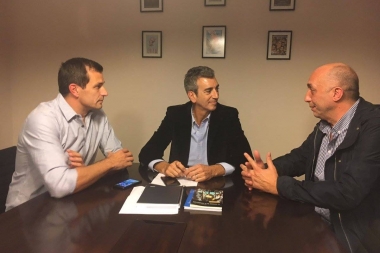 Diputado Torres dejó los amagues y blanqueó su desembarco en el proto randazzismo