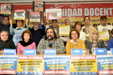 Docentes exigen a Vidal que “devuelva los descuentos”: advierten sobre nuevos paros
