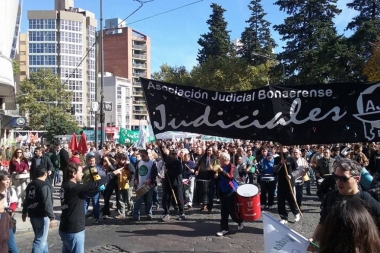 Sigue el conflicto: Judiciales vuelven a plasmar paro de 48 horas en reclamo de partitarias