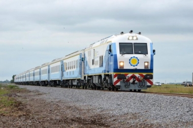 Después de dos años de inactividad, volvió el servicio de trenes a Mar del Plata