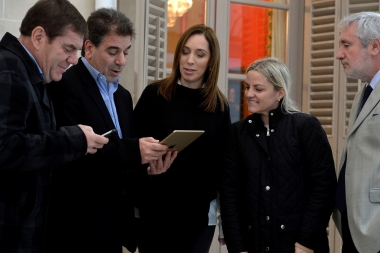 Junto a sus candidatos, Vidal lanzó una App para denunciar delitos sin ir a la comisaría