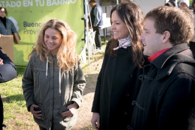 Junto a Stanley, Campbell recorrió San Fernando y visitó el espacio del Estado en tu Barrio