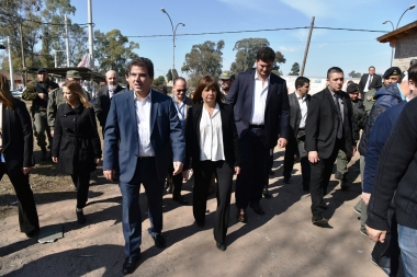 Ritondo y Bullrich coordinaron operativo que derribó tres búnkeres narcos en La Matanza