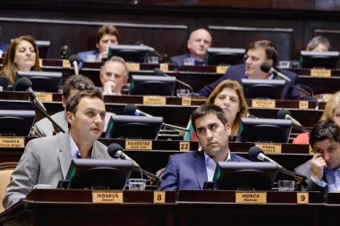 Desde Cambiemos repudiaron el ataque al Anexo del Senado bonaerense
