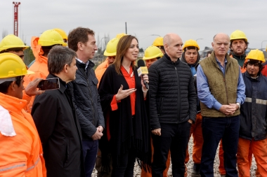 En el día de su cumple, Vidal y Larreta supervisaron obras del Puente Lacarra en Lanús