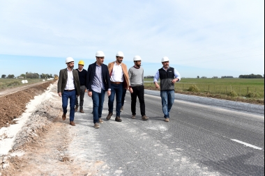 Mosca aseguró que en los 135 municipios toda "obra que arranca, obra que se termina"