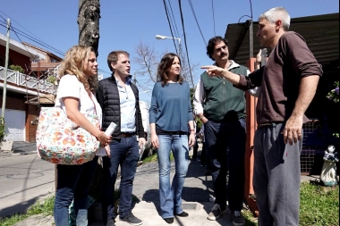 Stanley, Campbell y Sarquis realizaron el timbreo de Cambiemos San Fernando