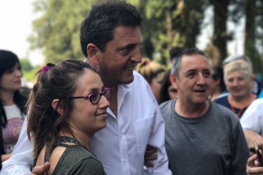 Massa celebró Día del Empleado de Comercio en La Matanza y pidió quitar el IVA de la canasta básica