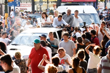 Massa realizó una caravana en La Matanza y convocó a "construir un camino alternativo"