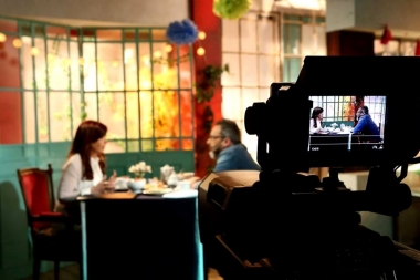 Cristina se sentó en la Mesa de “Morfi”, habló del endeudamiento y polarizó duro con Vidal