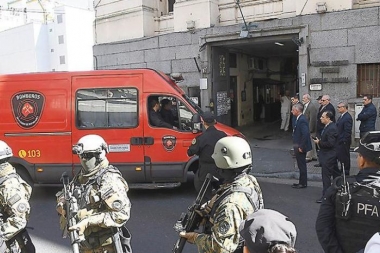 Caso Maldonado: con demoras comenzó la autopsia del cuerpo encontrado en el río Chubut