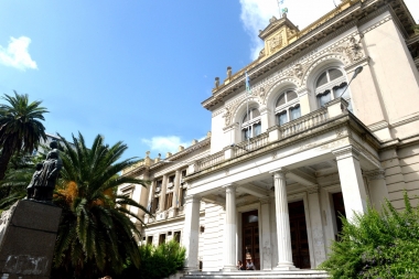 Se viene nueva prueba de concursos para ser inspectores en escuelas bonaerenses