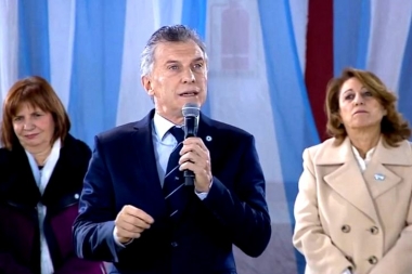 En el Día de la Bandera, Macri apuntó y culpó a los Moyano por la caída del empleo