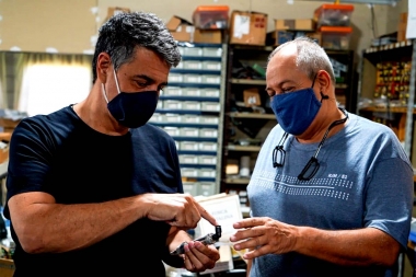 Jorge Macri sigue de recorrida por la Provincia: visitó PyMes de General Rodríguez