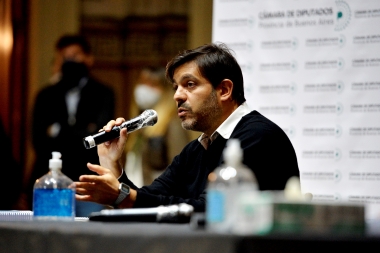 Bianco rogó a la población bonaerense “cumplir con las normativas y protocolos”