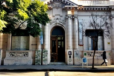 Indignación: una alumna denunció una violación en el Colegio Nacional de Bahía Blanca