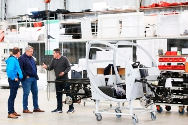 D'Onofrio visitó Sero Electric para apostar a las energías renovables en la Provincia