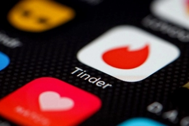 Alerta Tinder: buscan a una Viuda Negra en Avellaneda