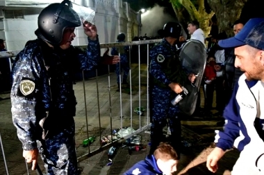 Represión en Gimnasia-Boca: se abriría una causa por estrago culposo y violencia institucional