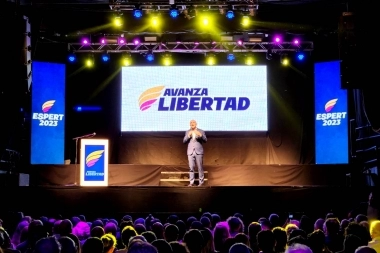 Espert lanzó su candidatura a Gobernador con su plan para "combatir mafias" y una reforma impositiva