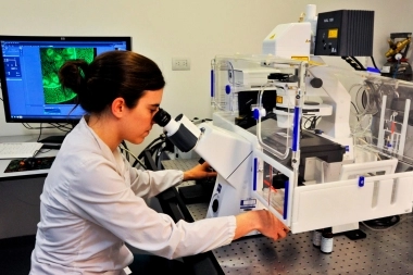 El programa “Equipar Ciencia” adjudicó equipamiento a instituciones de la UNLP por $978 millones