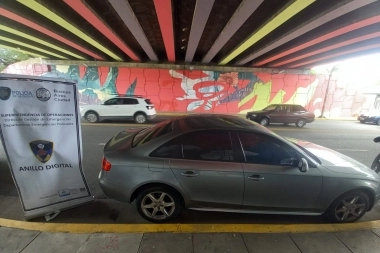 La Policía de la Ciudad detuvo a tres venezolanos con un Audi A4 robado